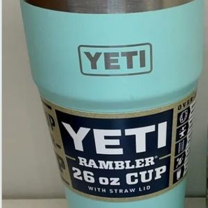 Yeti 26oz seafoam green straw lid